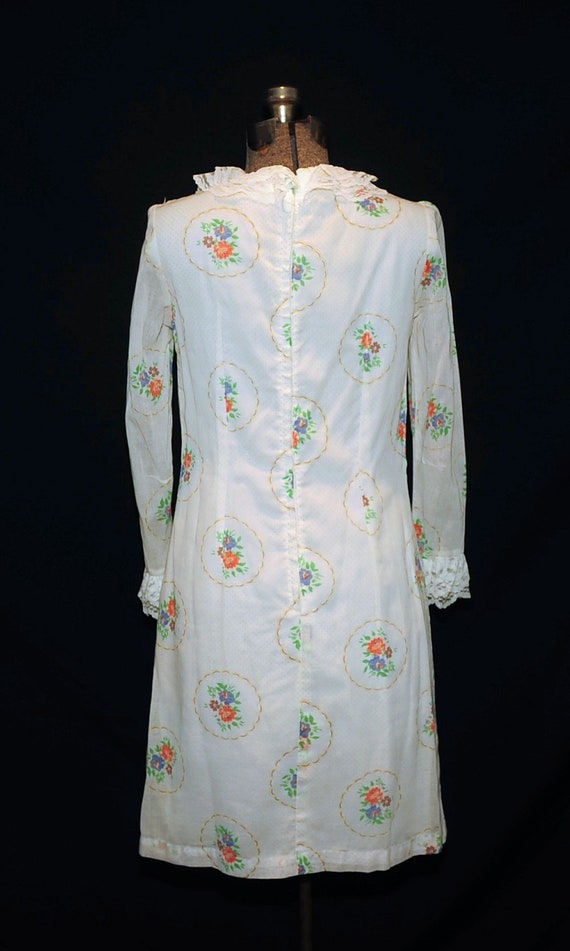 Vintage 1970's / Floral Cotton Illusion & Lace Sh… - image 7