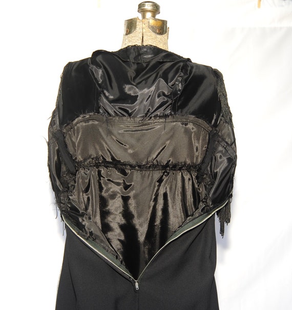 Vintage 50's / Sexy Black Crepe & Fringe Sleevele… - image 8