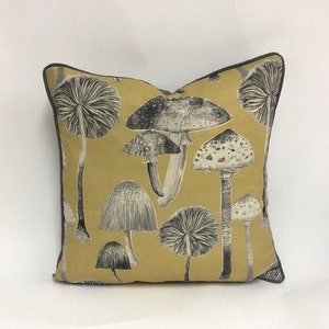 Voyage Decoration Toadstools Corn Funky Illustrated Mushroom Cushion Cover Handmade Throw Pillow Designer Home Decor image 3