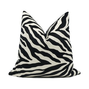 Clarke & Clarke - BW1029 - Negro/Blanco - Funda de cojín de terciopelo hecha a mano, diseño de almohada decorativa para el hogar