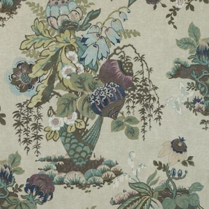 Anna French x Thibaut - Fairbanks - Prugna - Fodera per cuscino floreale di grandi dimensioni anni '20 - Cuscino con bouquet giapponese - Cuscino prugna personalizzato fatto a mano immagine 5