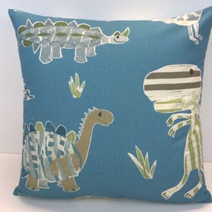 Arlequín - Alegre Jurásico - Océano / Caqui / Natural - Bonita funda de cojín de dinosaurio para niños, hecha a mano, diseño de almohada decorativa para el hogar