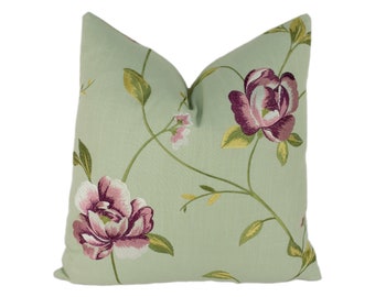 Clarke & Clarke - Alderley - Heather - Fantastiskt broderat blommigt kuddfodral, prydnadskudde, designerinredning