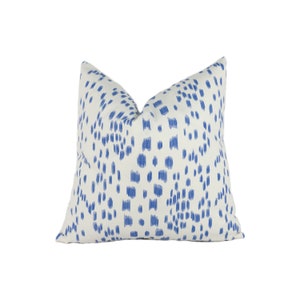 Brunschwig & Fils - Les Touches - Cadet - Luxurious Modern Animal Print Designer Cushion Cover - Luxury Throw Pillow - Handmade Home Decor