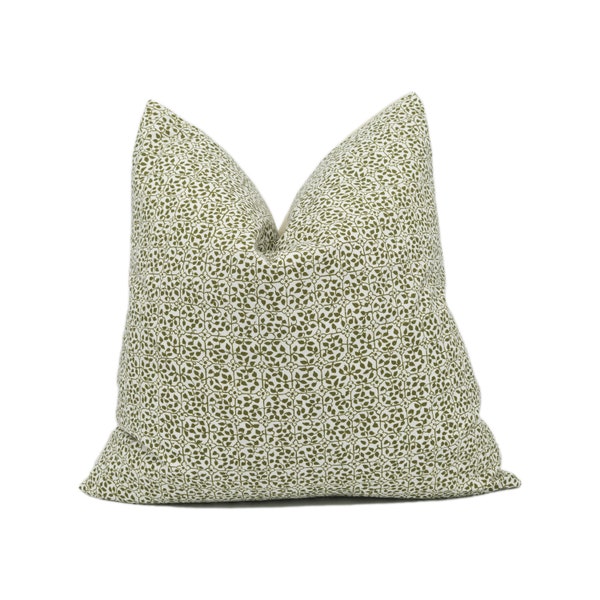 Soane Britain - Sophie Coryndon - Wilton Vine - Moss - Small Scale Floral Cushion Cover - Handmade Throw Pillow - Designer Home Décor