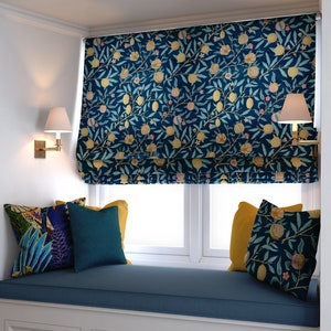 William Morris - Fruit Velvet - Indigo / Schiefer - Maßanfertigung Professionell gefertigte Raffrollos