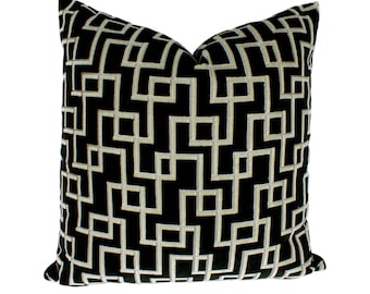 Designers Guild - Jeanneret - Noir - 16 x 12" Lumbar Velvet Designer Cushion Cover Throw Pillow Home Decor