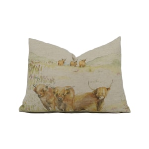 Voyage - Highland Cattle - Lino - Funda de cojín con bonita vaca campestre - Almohada decorativa hecha a mano - Decoración del hogar de diseño