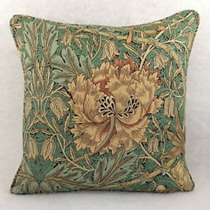 William Morris - Honeysuckle and Tulip - Privet / Honeycombe - Cushion Cover Throw Pillow Designer Home Decor