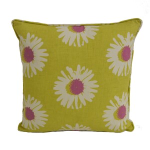 Clarke & Clarke x Studio G - Capri - Berry - Lovely Self-Piped Daisy Cushion Cover Throw Pillow Designer Home Decor