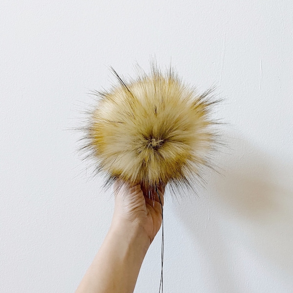 Butterscotch | Faux Fur Pom Pom