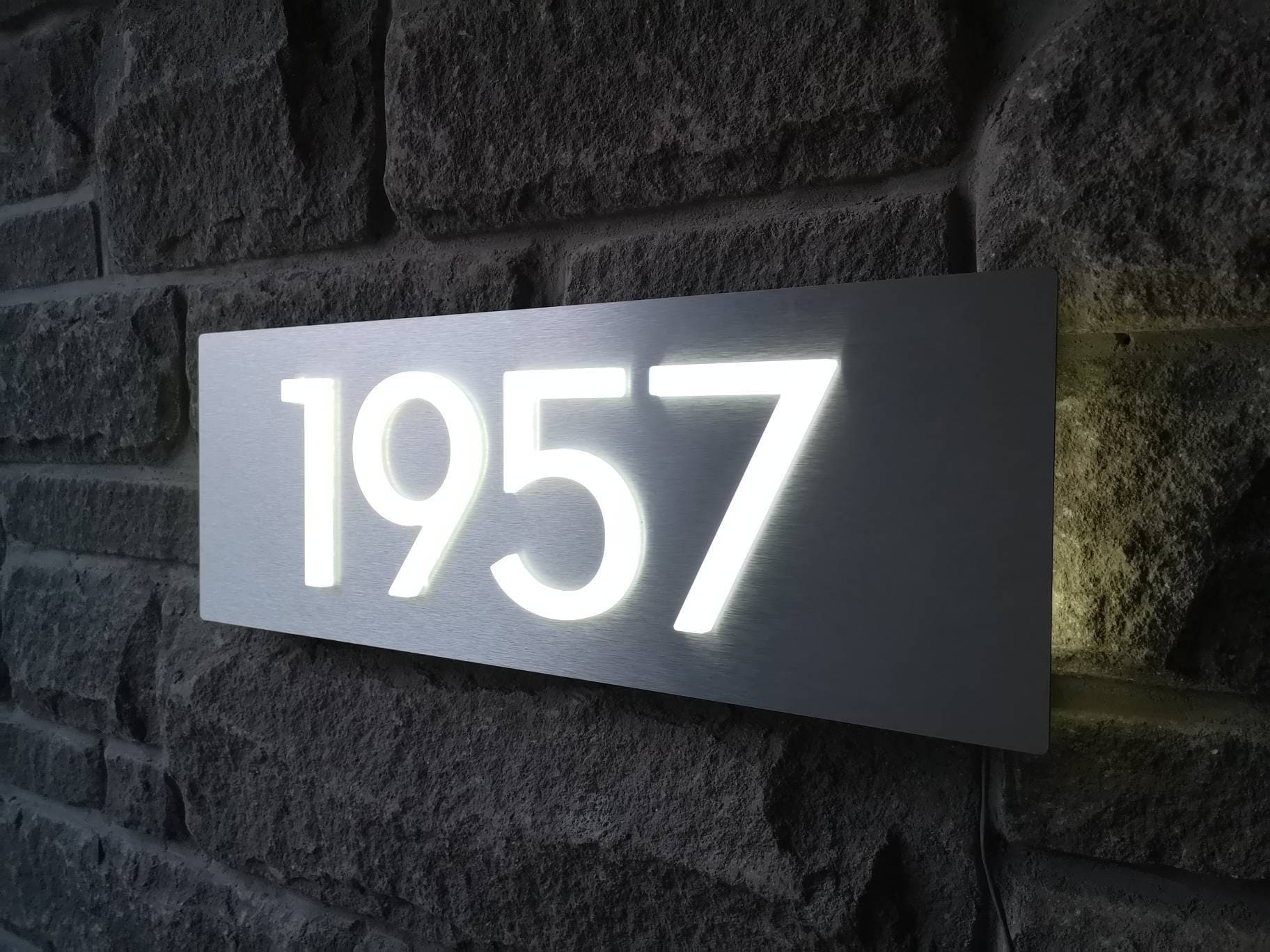 38灯 Sign Design Custom LED House Numbers Sign - 3D, Horizontal, 5
