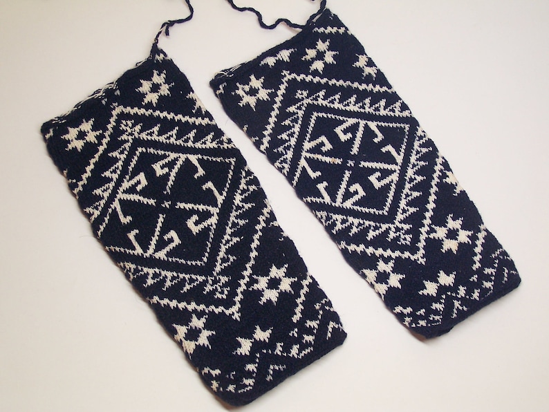 hand knitting antique wool leggings folk art greece
