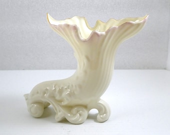 Irish Porcelain Belleek Fermanagh classic style Spill Vase with Pink Lip    Irish Porcelain