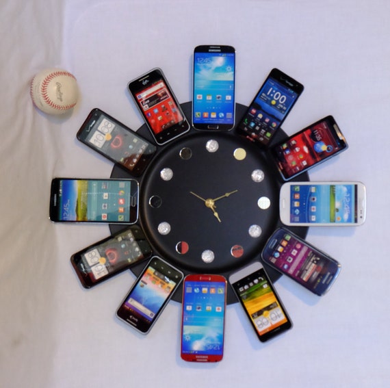 clock mobile phone price
