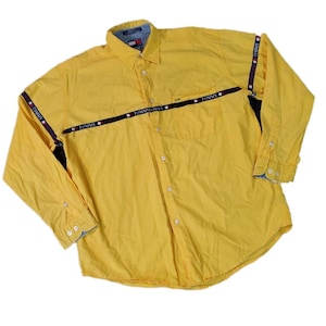 Vintage tommy hilfiger button up size large