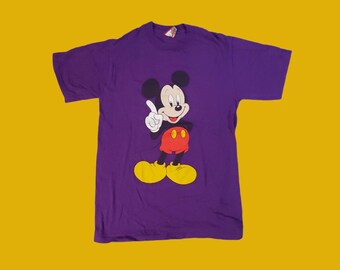 Vintage Mickey mouse tshirt size small/medium