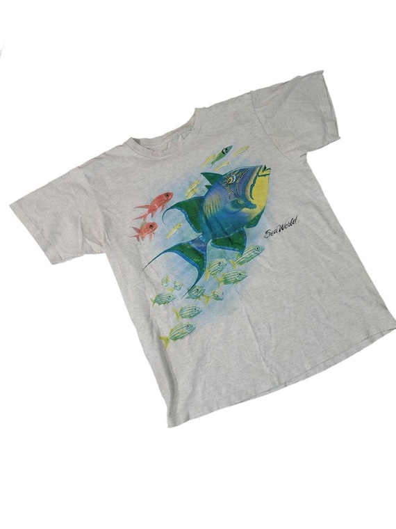 Vintage 1993 sea world tshirt size medium