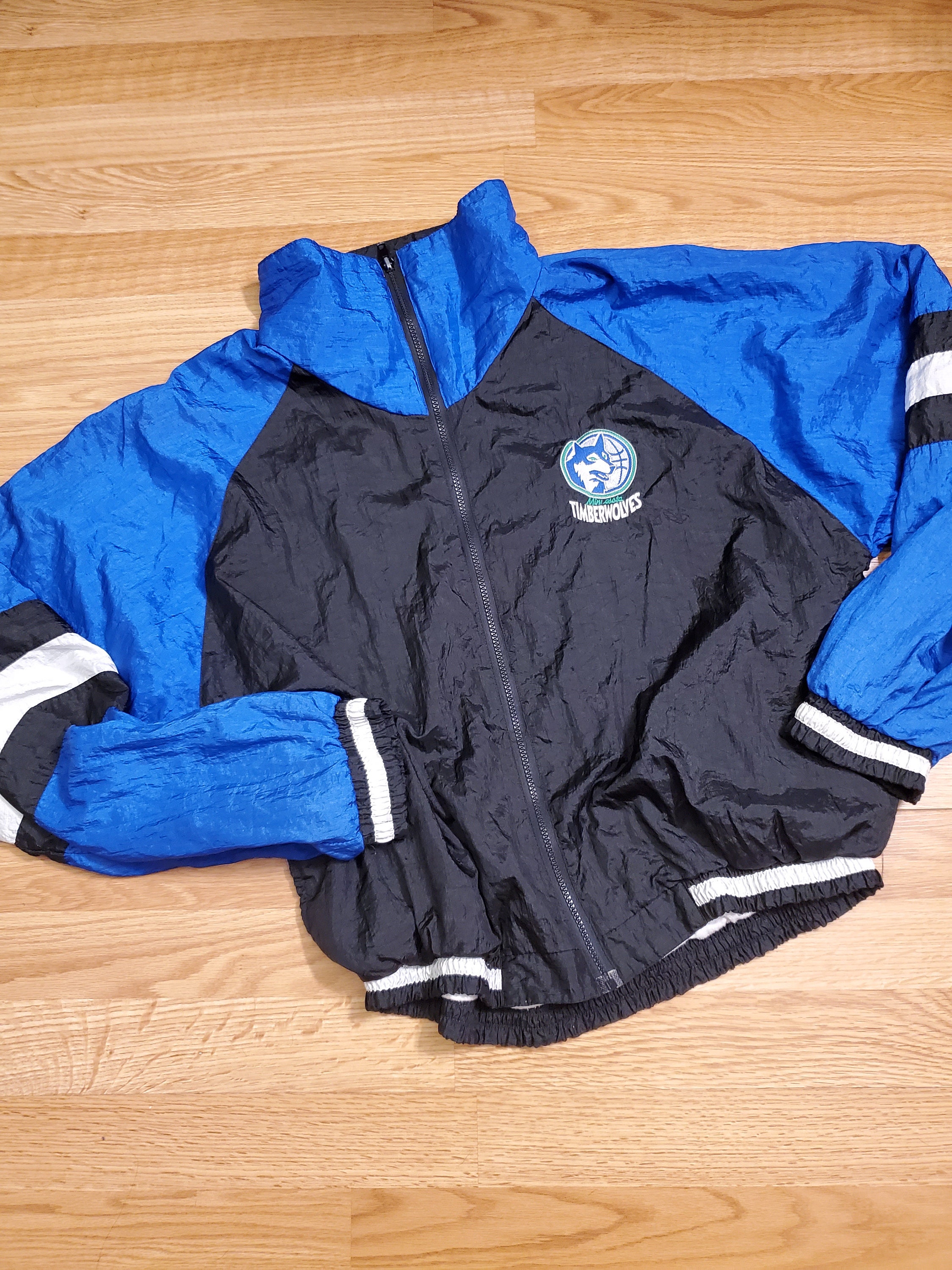 timberwolves windbreaker