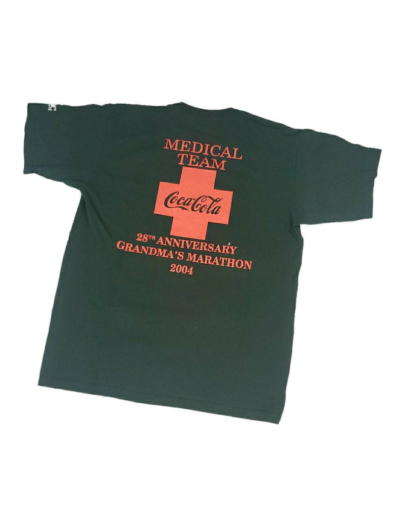 Vintage grandmas marathon medical team tshirt size large