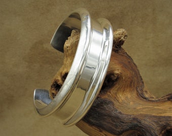 Vintage Sterling Silver Hollow Cuff Bracelet