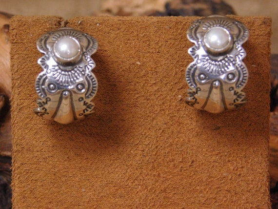 Vintage Sterling Silver Faux Pearl Hoop Earrings - image 2