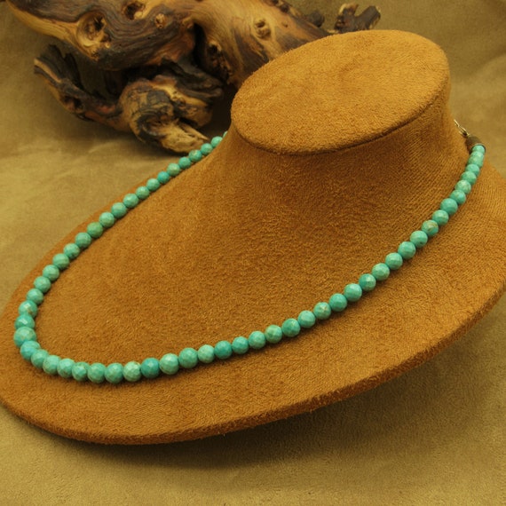 Lovely Lightweight Vintage Turquoise Beaded Neckl… - image 4