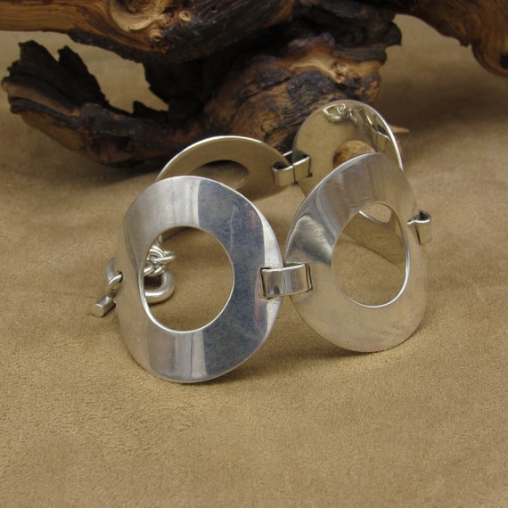 Bold Sterling Silver Circles Toggle Link Bracelet - image 2