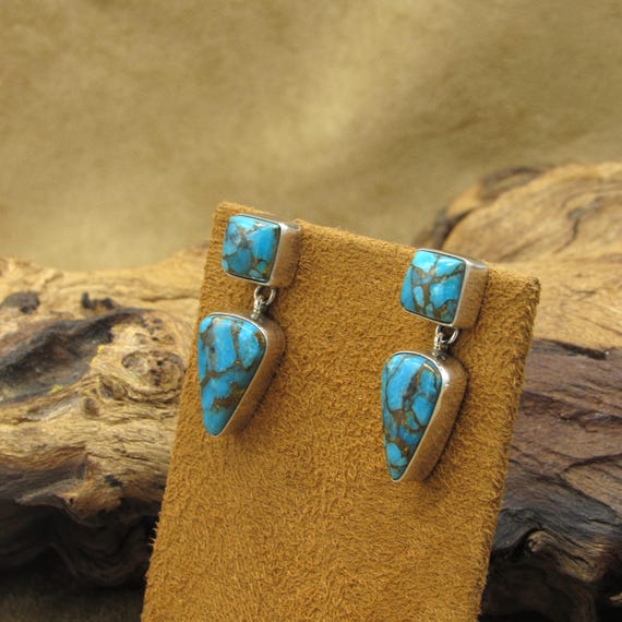 Beautiful Turquoise Post Dangle Earrings - image 3