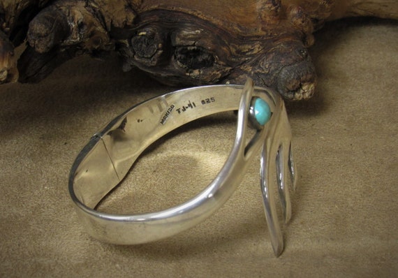 Sterling Silver and Turquoise Hinged Bangle Brace… - image 3