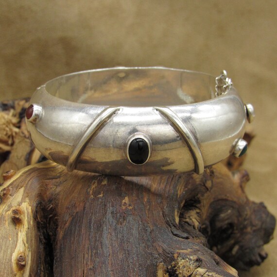 Sterling Silver Domed Hinged Bangle Bracelet with… - image 3