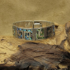 Los Ballesteros Cuff - Etsy