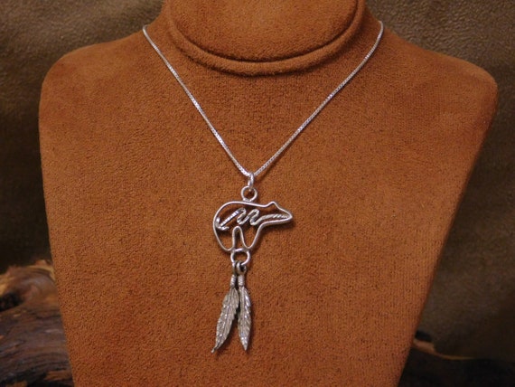 Vintage Sterling Silver Bear Necklace - image 1