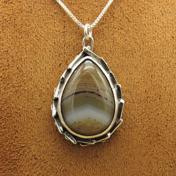 Sterling Silver Teardrop Agate Pendant Necklace - image 2