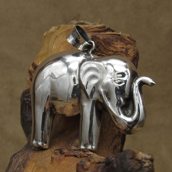 Vintage Sterling Silver Elephant Pendant - image 1