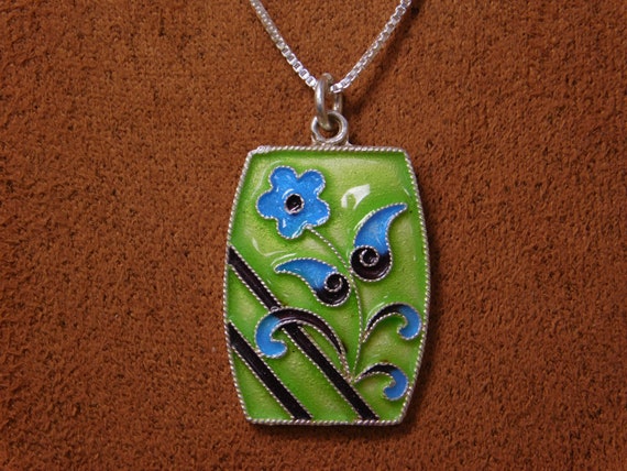 Vintage Green Enamel Flower Sterling Silver Neckl… - image 2