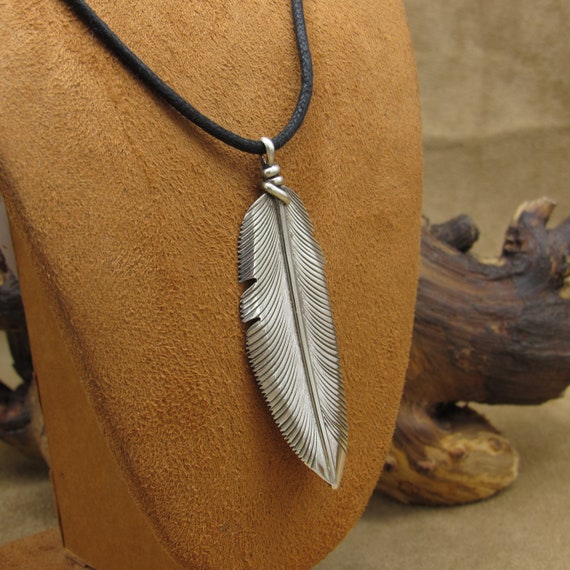 Vintage Sterling Silver Stamped Feather Necklace - image 3
