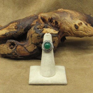Sterling Silver Green Stone and Marcasite Ladies Ring Size 5