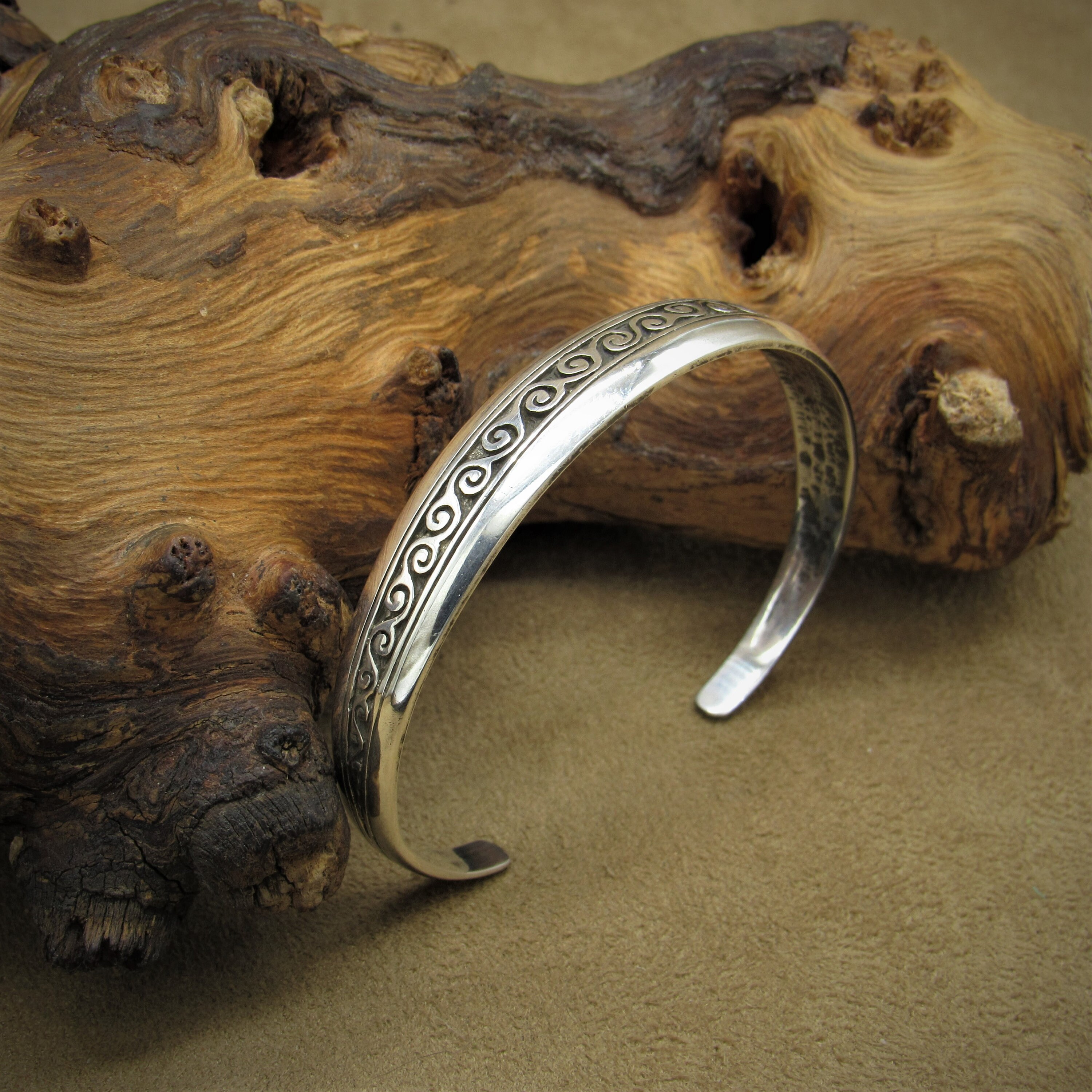 Silver Plated Adjustable Cuff Bracelet - Narrow S Spiral