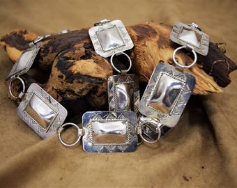 Navajo Sterling Silver Concho Link Belt