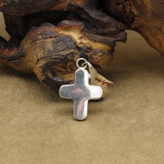 Sterling Silver Puffed Cross Pendant - image 4