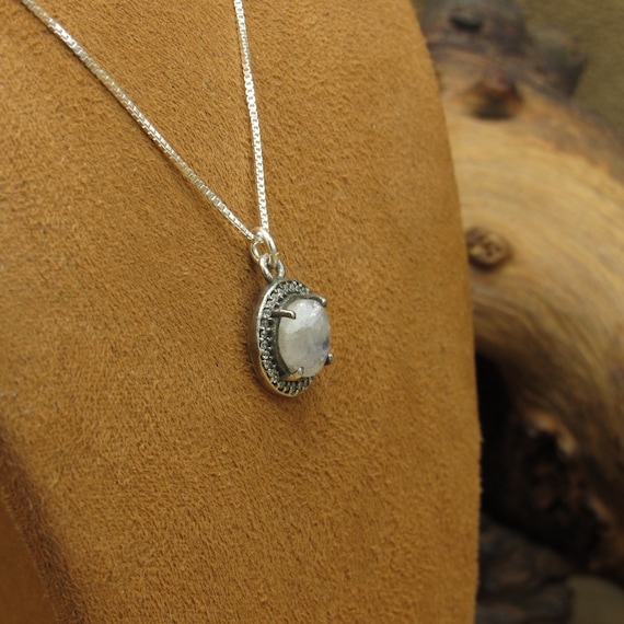 Pretty Sterling Silver and Faceted Moonstone Pend… - image 4