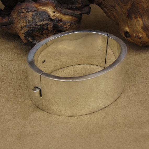 Heavy Sterling Silver Hinged Bangle Bracelet - image 2