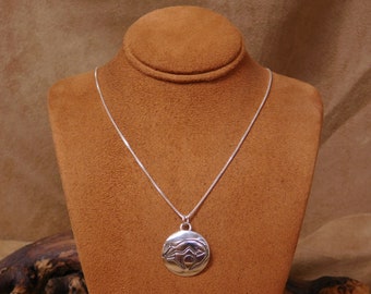Vintage Sterling Silver Stamped Bear Necklace