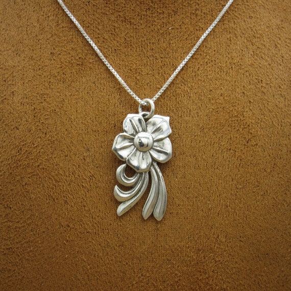 Sterling Silver Flower Pendant and Necklace - image 2