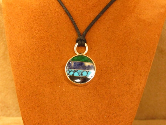 Sterling Silver Inlaid Round Pendant Necklace - image 3