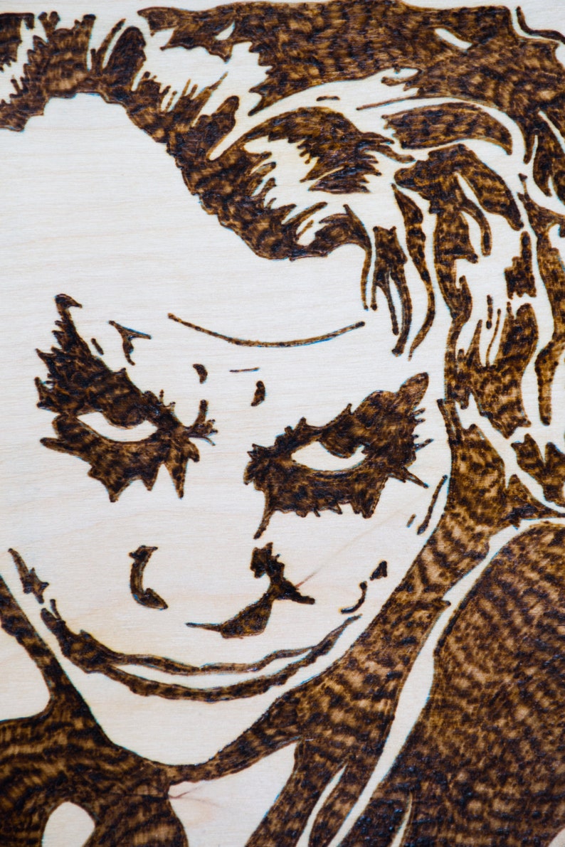 JOKER WOOD BURNING Decor image 3