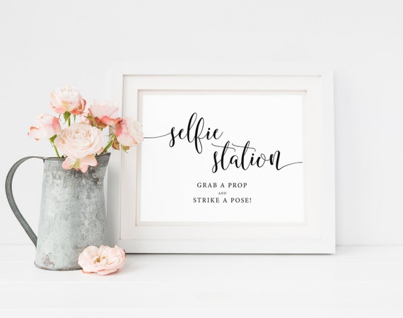 Selfie Station Sign Printable, Wedding Photo Booth Sign, Strike A Pose, Rustic Wedding Printable, Wedding Selfie Sign, Wedding Photo Sign Il_570xn