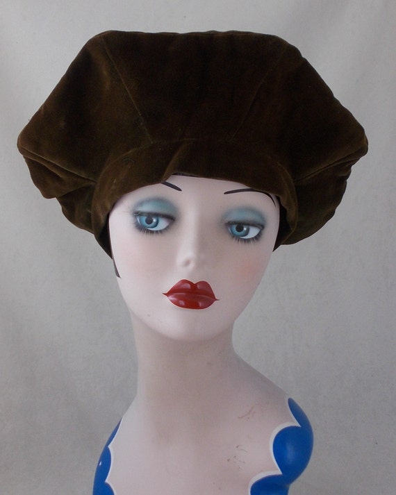 French original 1940s vintage panne velvet halo ha