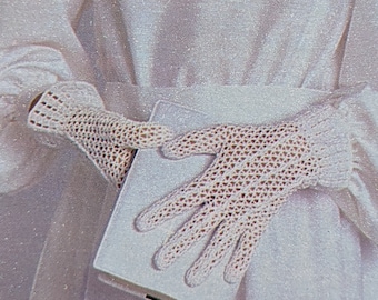 Lace Crochet Gloves pattern - Elegant vintage 80s gloves - Victorian - cottagecore crochet pattern - faircore - coquette - angelcore